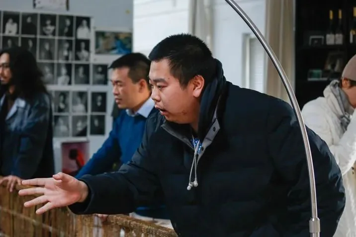 《嚎叫者》幕后谈 2 | 这部“戏剧”，是因为每一个人才出生的
